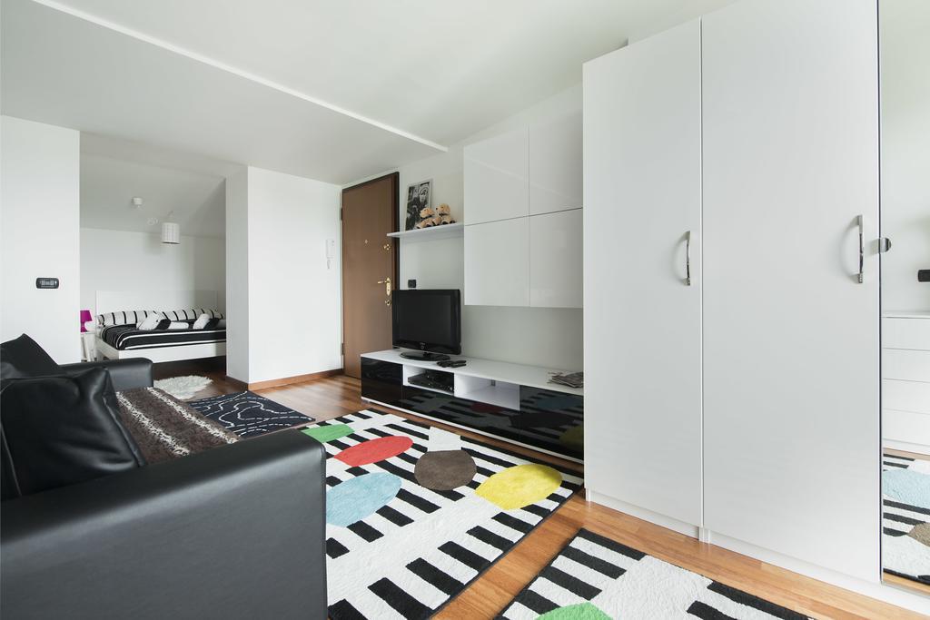 Appartement New Luxury Attic Santa Giulia Expo à Milan Extérieur photo