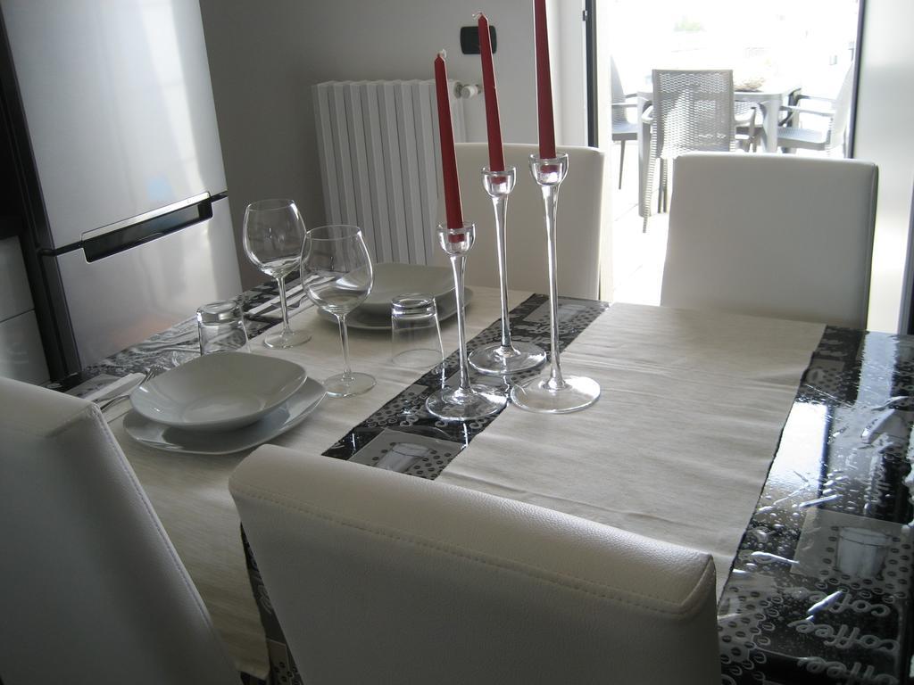 Appartement New Luxury Attic Santa Giulia Expo à Milan Chambre photo